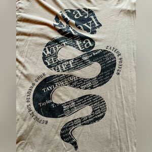 Taylor Swift Reputation Tour Merch Shirt